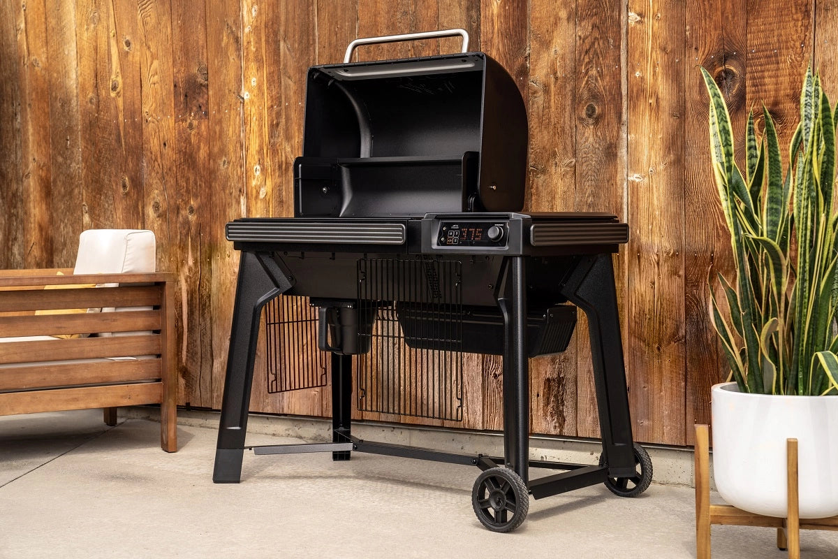 Traeger Woodridge, Pellet Smoker